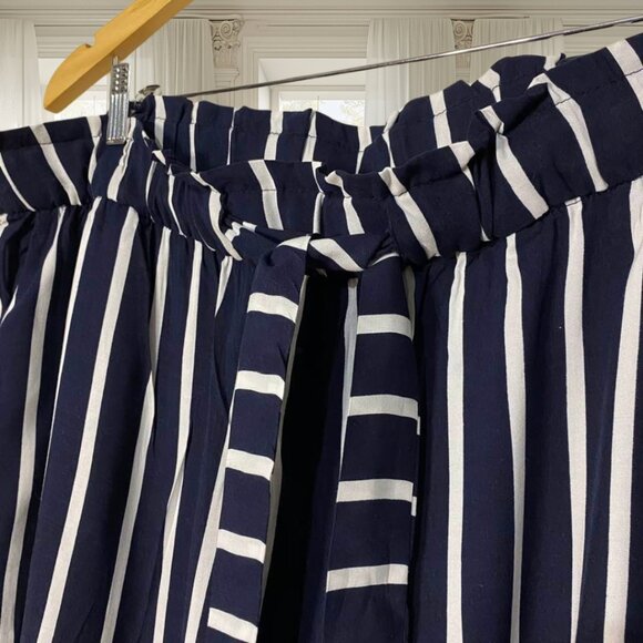 H&M Navy Blue White Striped Paperbag Waist Pants with Belt – Plus Size 22 - Picture 4 of 10